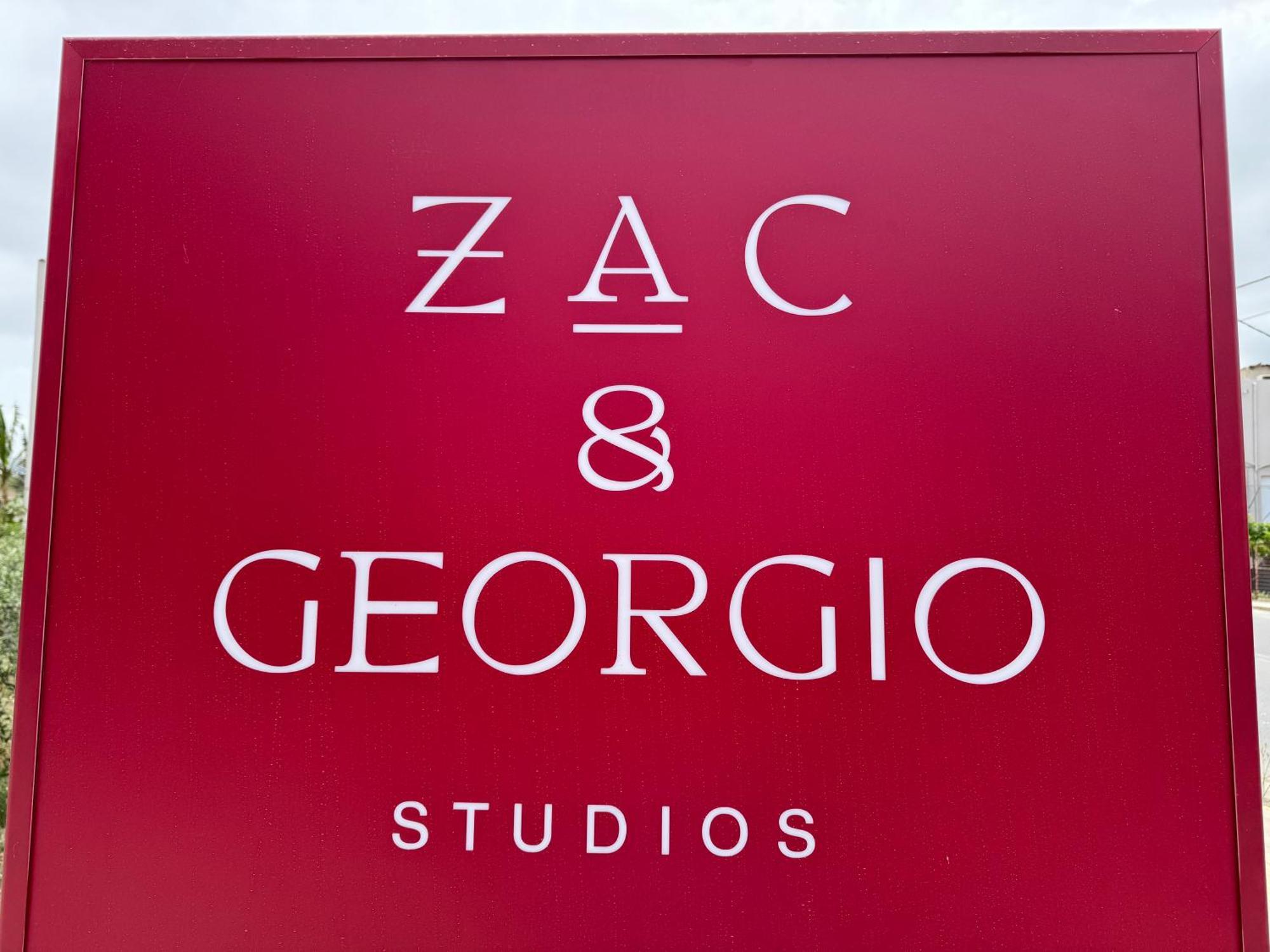 Zac & Georgio Studios "Ex Imperial Studios" Gazi Экстерьер фото
